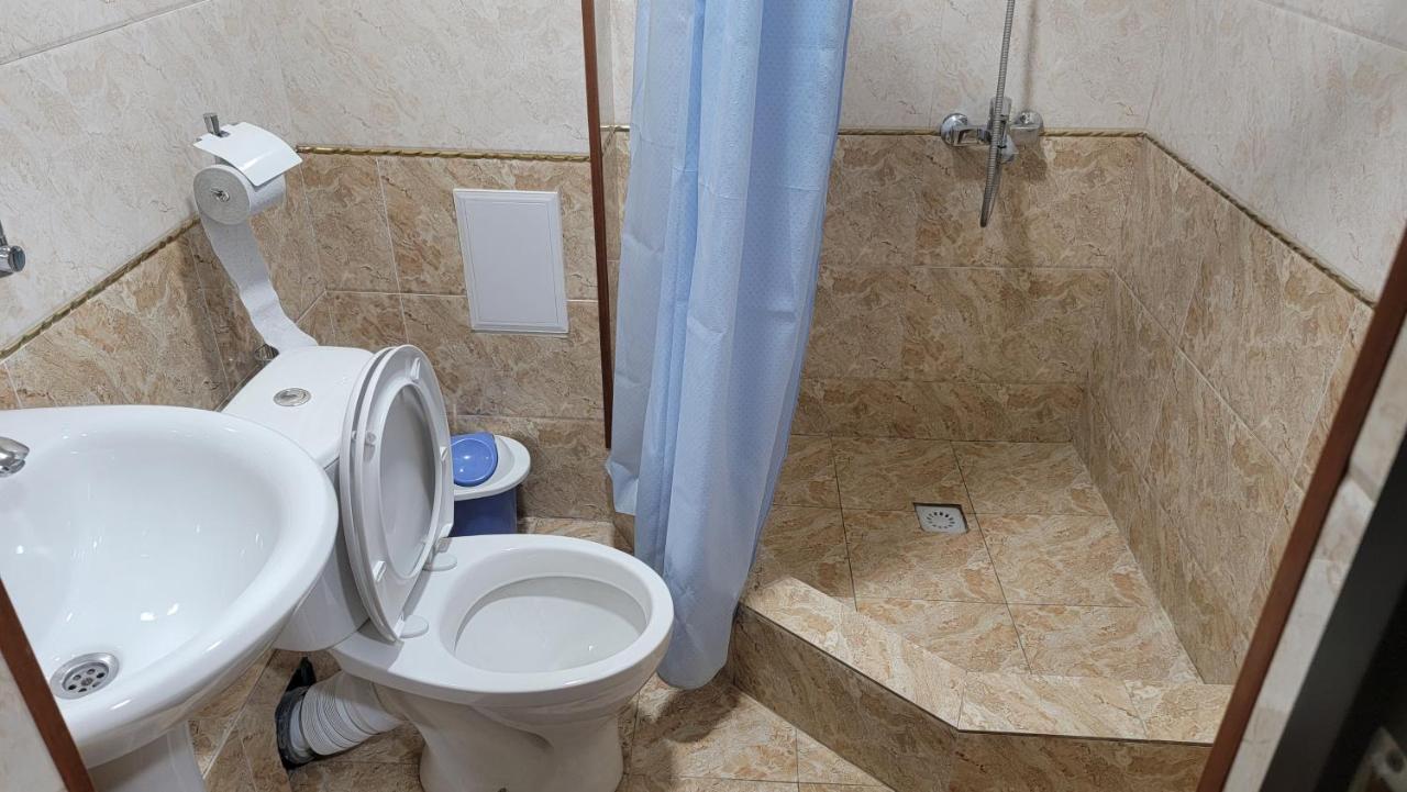 Отель Mufarshox Бухара Экстерьер фото